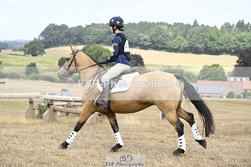 250824A-124132-36452 - 2029-Matilda.Holt-Esme