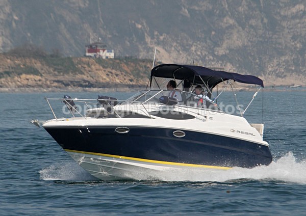 110423 REGAL IMG_5301 - Motorboats - Open