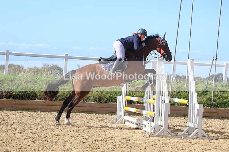 3E7A4900 - Class 9: 80cm Senior