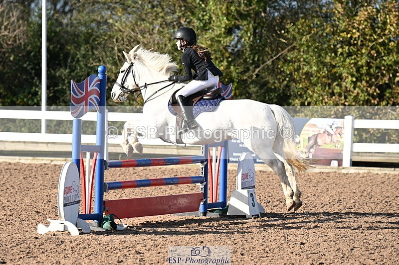 241026A-104733-00191 - SAT Cls 5 Pony British Novice and 80cm