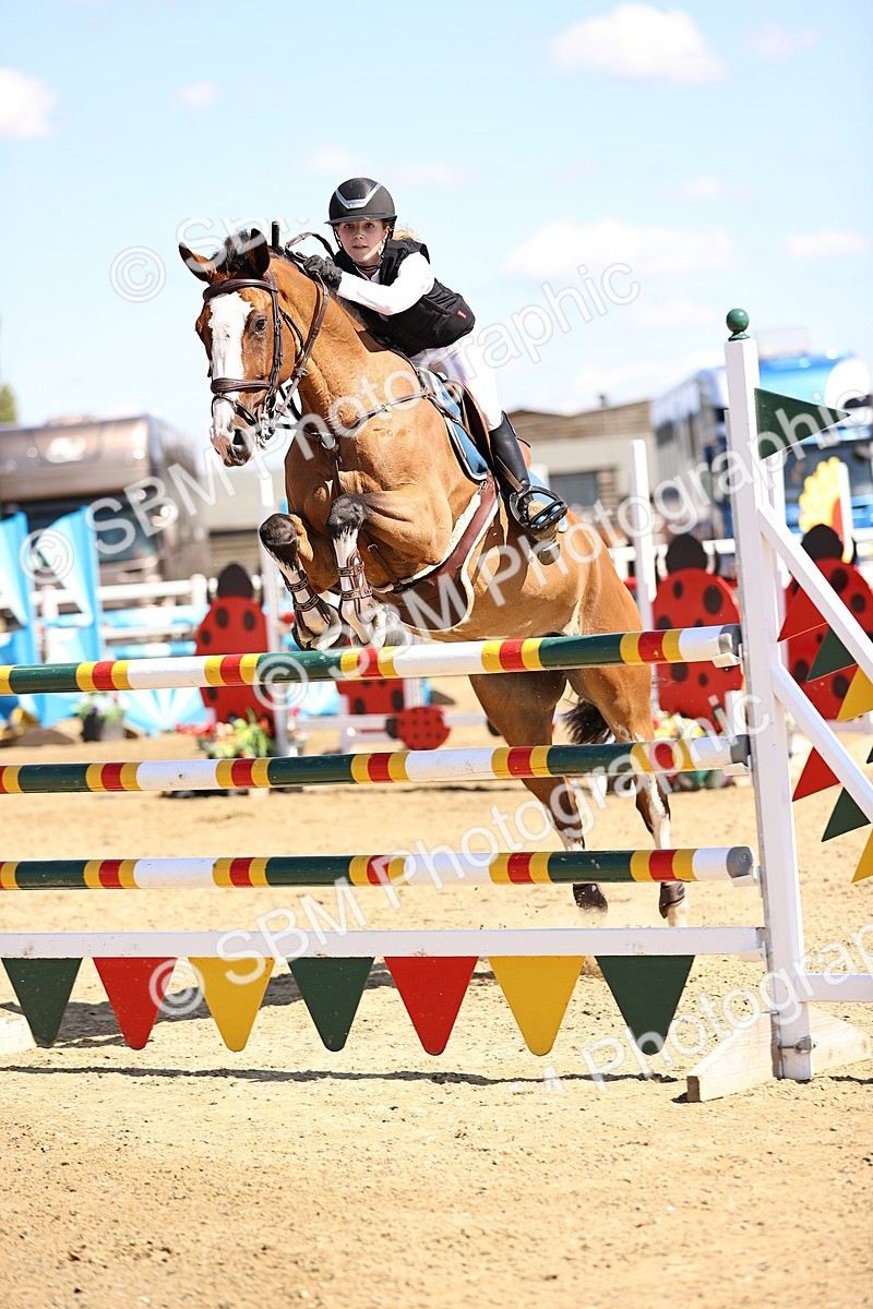 SBM_015238 - Class 16 - Senior foxhunter - 1.20m Open