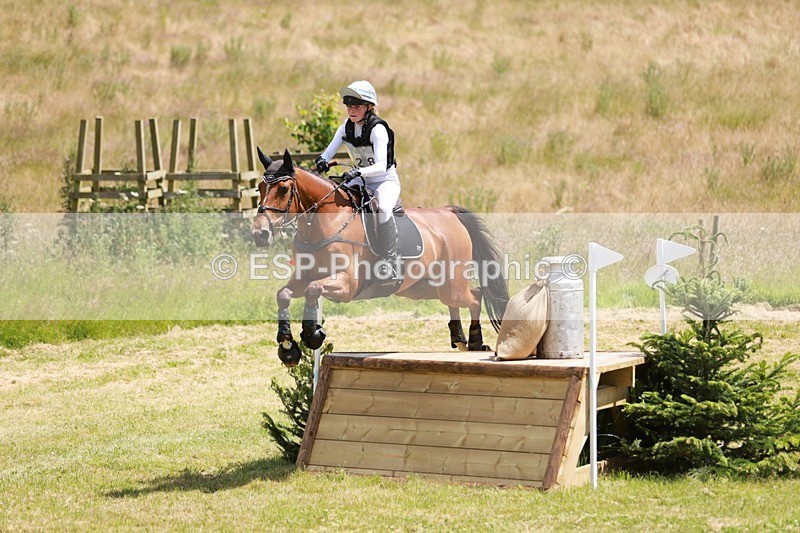 240630X-132810-7041 - 328-Esther_COOK-GRANDISSIMO