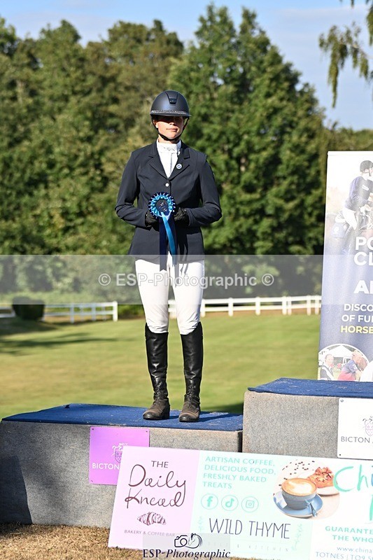 250822A-170935-24405 - Friday Presentations