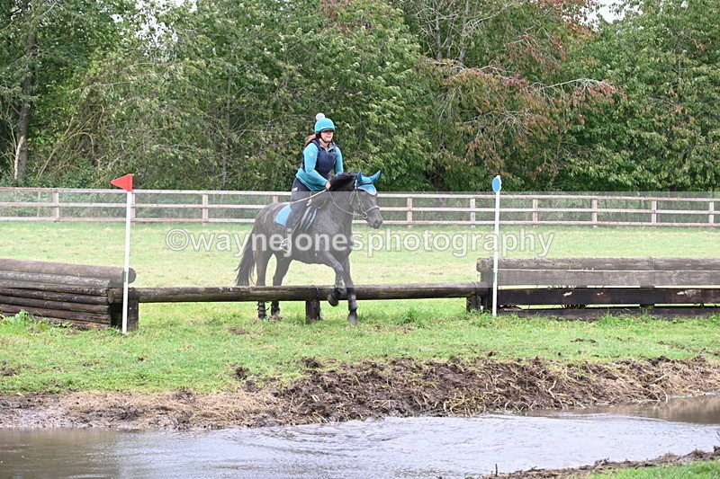 WJ6_6671 - Time at Photographer 13:06 to 13:23