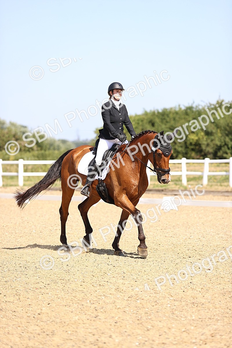 SBM_009439 - Novice 5 - 9.50-10.53