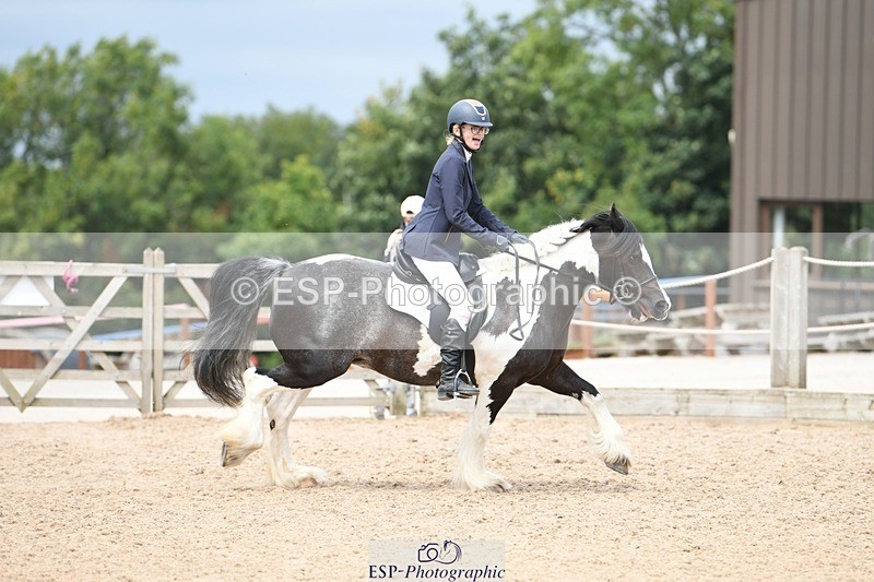 250807-131919-01089 - 80cm Round 2