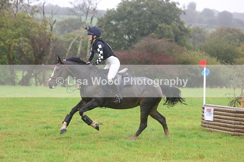 3E7A1108 - Class 2: 70cm: Half Roll Top