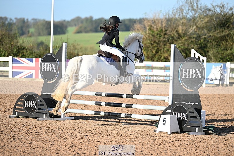 241026A-102225-00132 - SAT Cls 3 Pony Intro 70cm