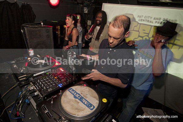 31 - Friends-&-Family @ the-roadhouse 02.05.15 (a)