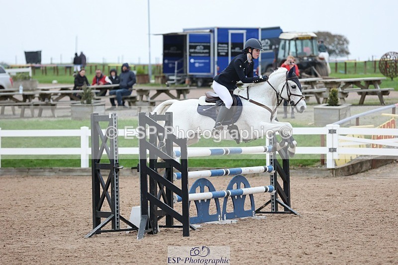 241116X-142817-02471 - Cls 15&16 Pony Nat 1.15m & 1.20m