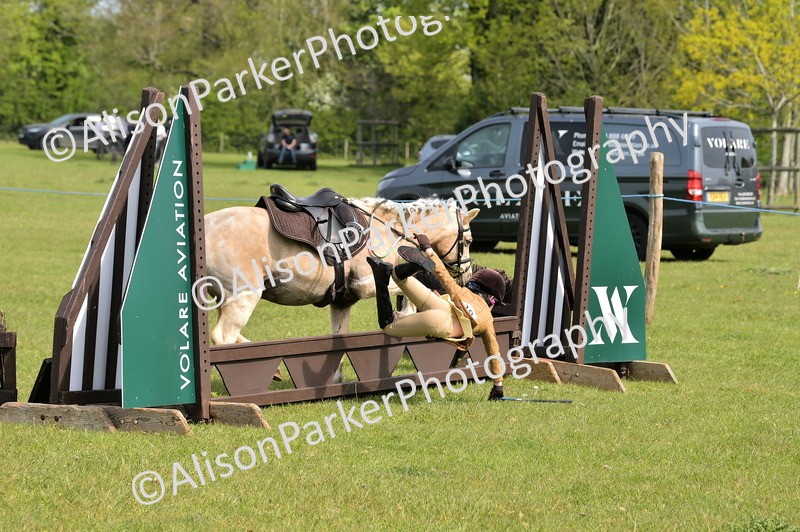 20260426-2249 - Class 20 - Beginner Working Hunter