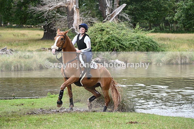 WJ7_3294 - Time at Water 12:15 to 12:50