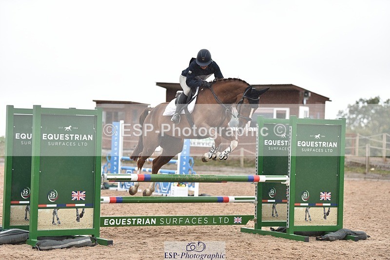 250830-115928-00868 - B-064-Amy.Tough