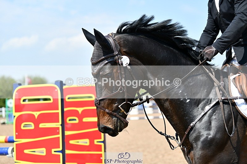 240512A-130317-18564 - Cls 41 Discovery and 1m Open