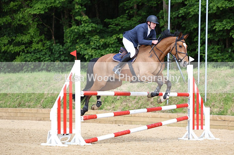 3E7A1205 - Class 14: Senior 1.15m Open