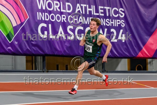 StudInd-914854 - Track Male Set One