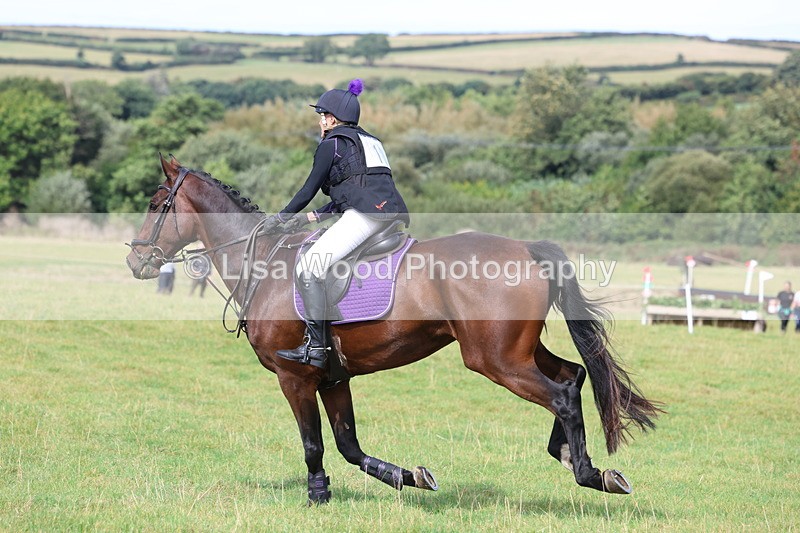 3E7A6495 - Class 1: Trebudannon Open: Pheasant Feeder