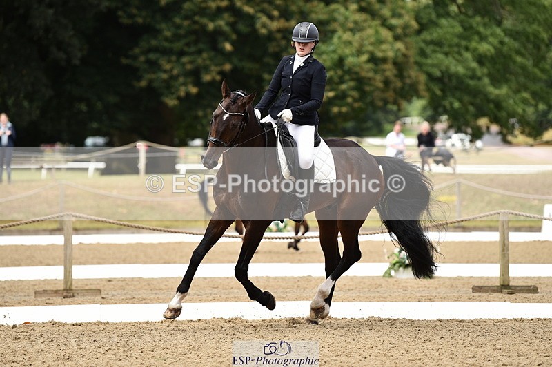 140110A-003448-10662 - 124-Latisha.Nazaruk-Southern.Cross.Brunei