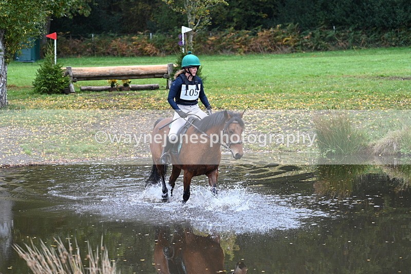 WJ7_3249 - Time 10:47 to 11:11 at the water