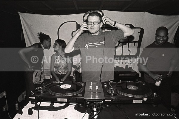 15 - Friends-&-Family @ the-roadhouse 16.03.02