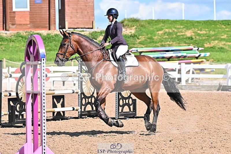 240619A-163346-01259 - Cls 6 National 1.30m and 1.40m