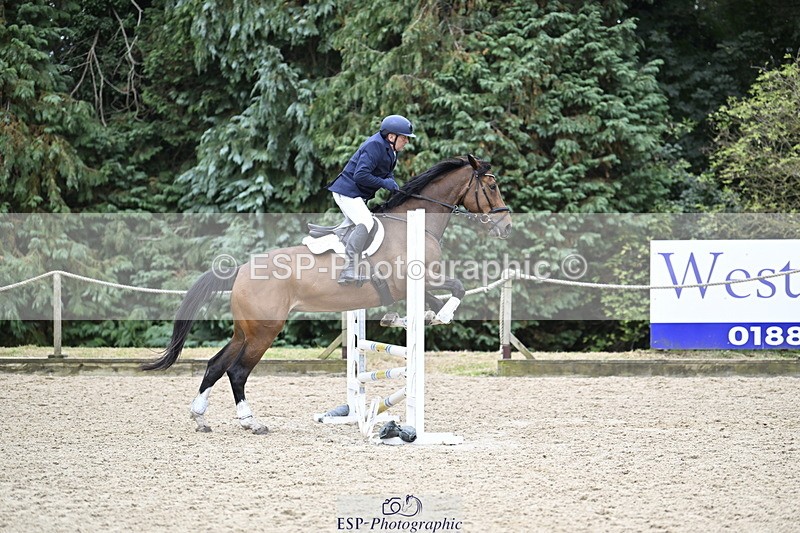 250830A-105748-05727 - Cls 21 British Novice and 90cm Open