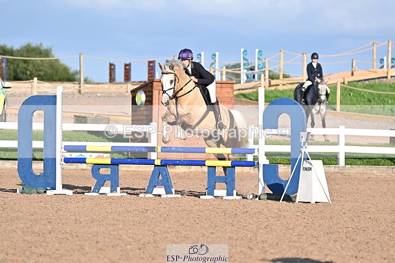 240806A-191606-01102 - 90cm BS Club & Schools