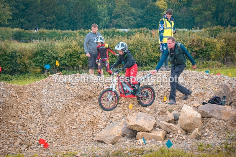 DSCF0494 - Ripon MC Trial 27/09- kids