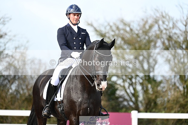 240218A-114940-06483 - 150-Jezz.Palmer-Ketcher.B