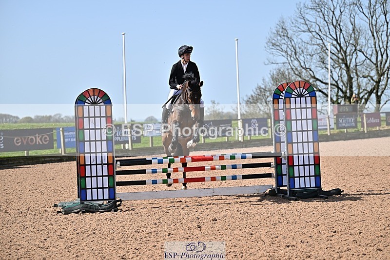 260408-105307-00258 - Cls 2 British Novice and 90cm