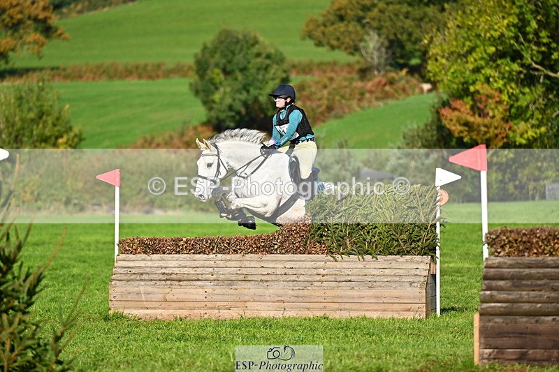 251025A-122013-19069 - F-415-Tara.Leddy