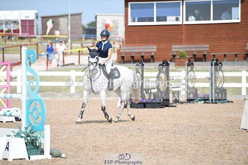 250725-162153-03891 - Cls 10 1.05m Amateur Quali