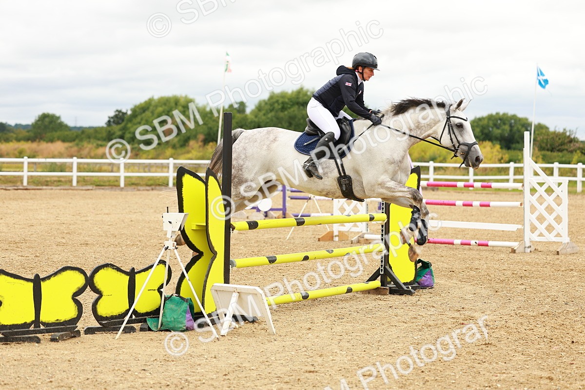 SBM_001948 - Class 9 - Senior British Novice - 90cm