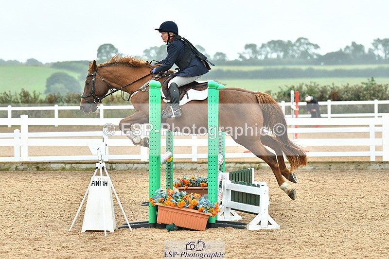 230730A-131451-10007 - Cls 33 85cm Amateur Quali