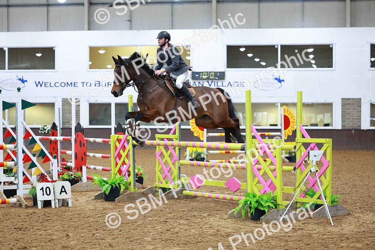 SBM_003408 - Class 10 - Senior Newcomers - 1.10m