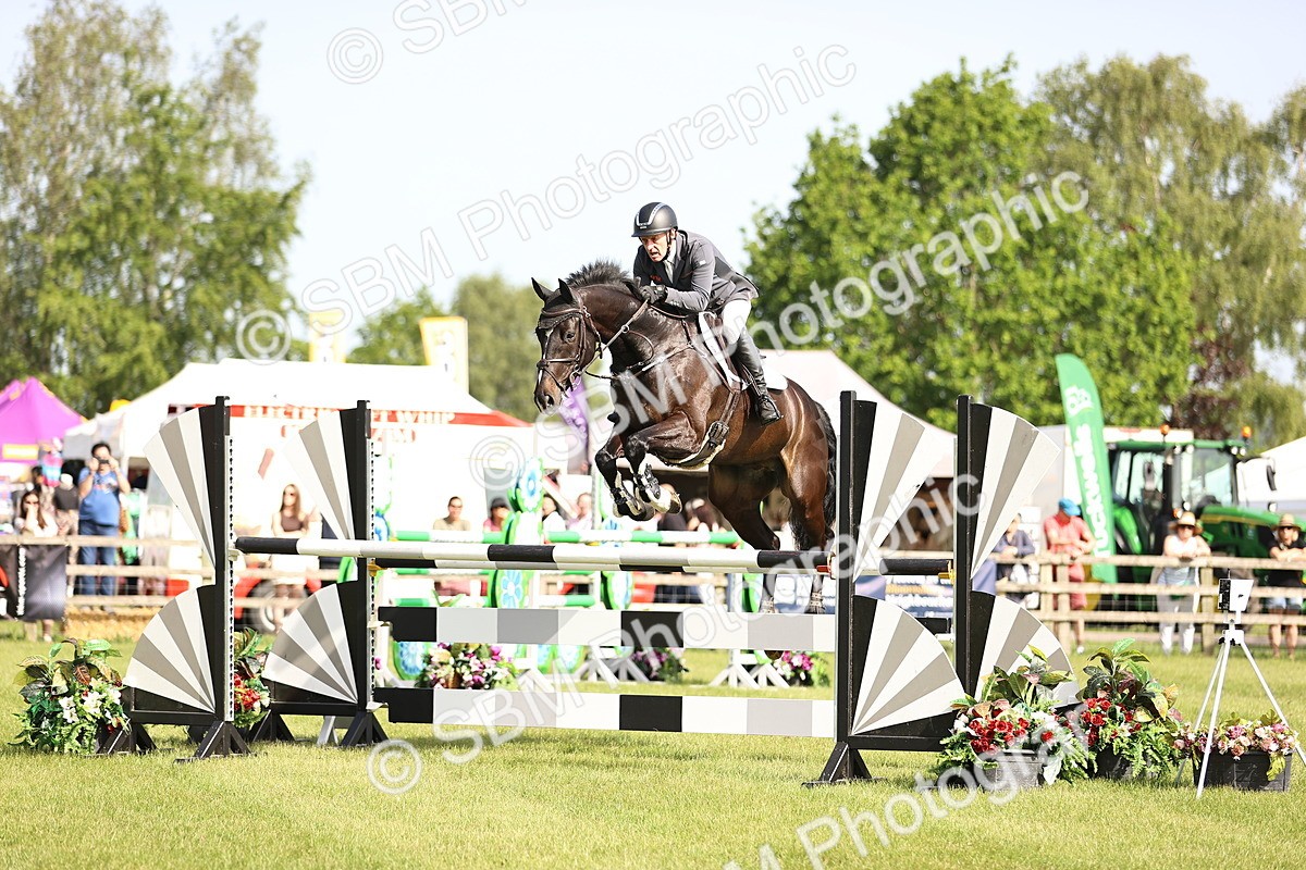 SBM_01450 - Class 200 - Martin Grant Homes Welcome Stakes 1.25m Open