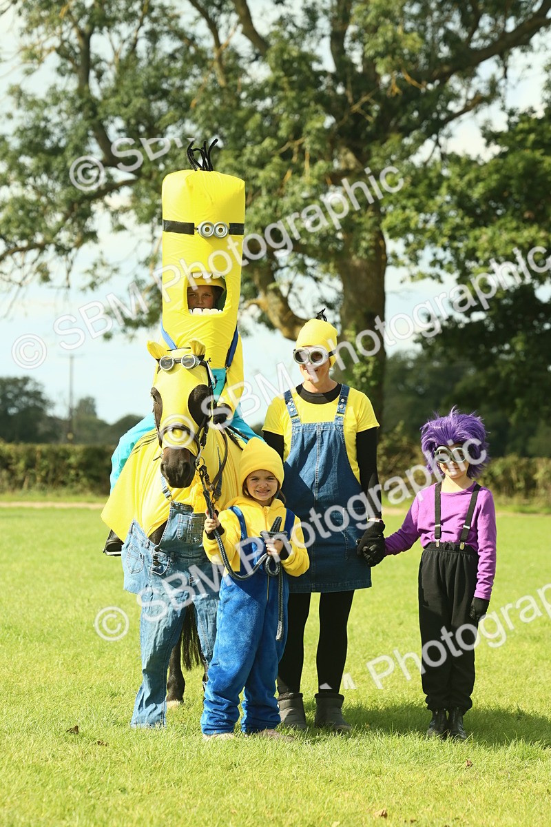 SBM_63548 - S35 - Fancy Dress Showing