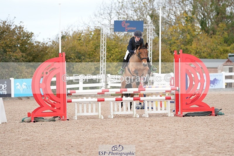 251026-122255-02370 - Cls 4 Pony Winter Novice + 80cm Open