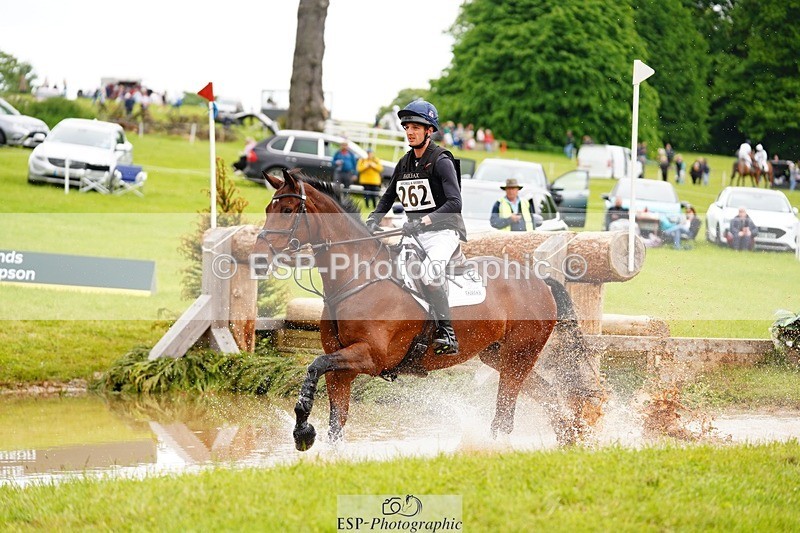 240525-164152-18846 - 262-MY_STAR_TURN-Tom_Jackson