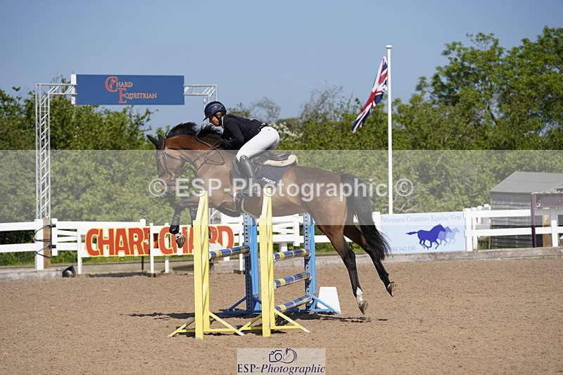 230527A-100736-03545 - Cls 19 British Novice & 90cm Open