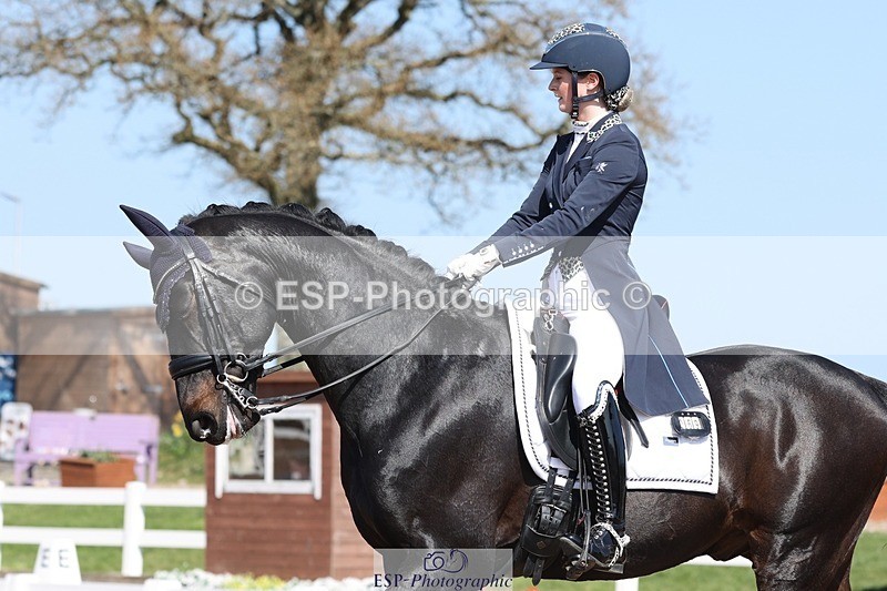 250405-145139-11486 - 069-India.Hamilton-Burnet-Kissingdale