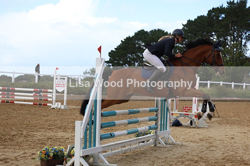 3E7A9581 - Class 10: Senior 95cm open