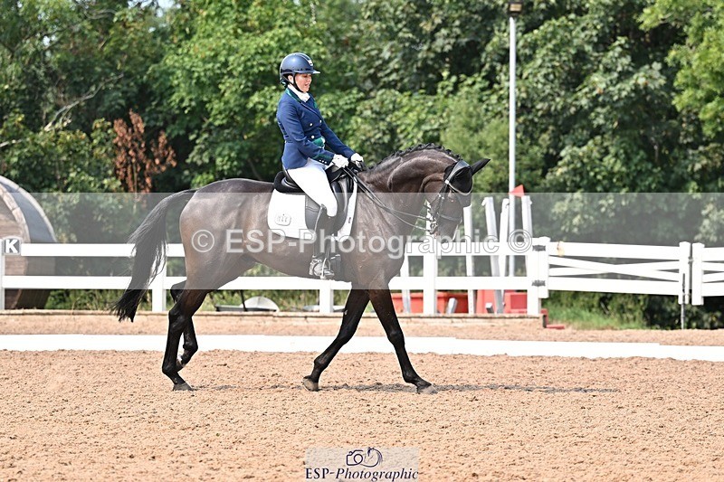 250816-144120-05438 - 144-Hayley.JamesKingstone-W