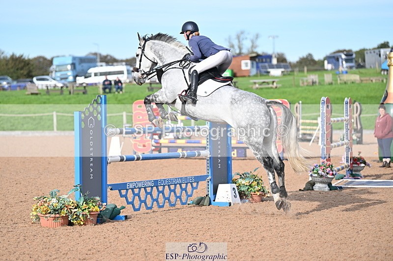 231015A-153617-09075 - Cls 32 National 1.30 & 1.40m Open