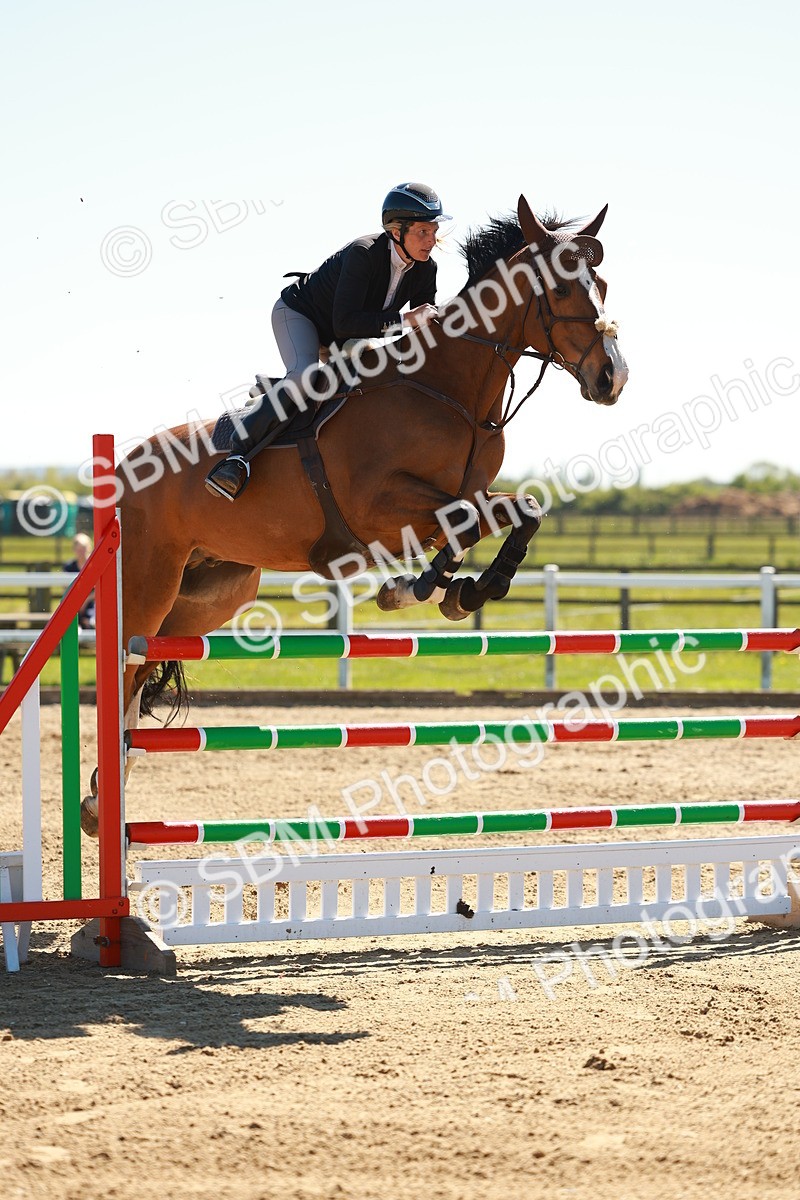 SBM_001803 - Class 5 - Senior Foxhunter - 1.20m
