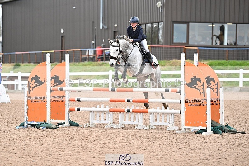 250112-114440-01126 - Cls 19 Snr 1.05m Open