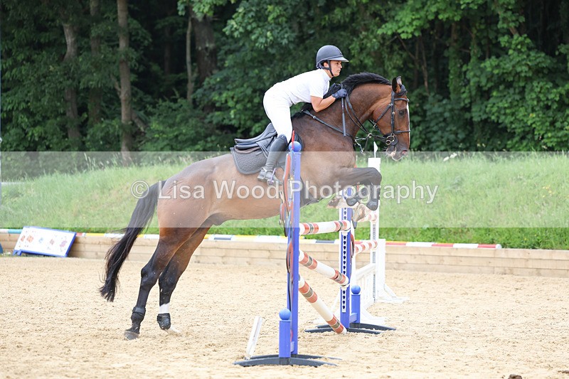 3E7A6517 - Class 9: Senior 1.15m Open