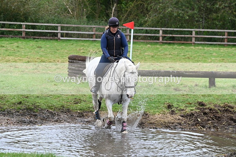 WJ6_7275 - Time at Photographer 13:23 to 13:49