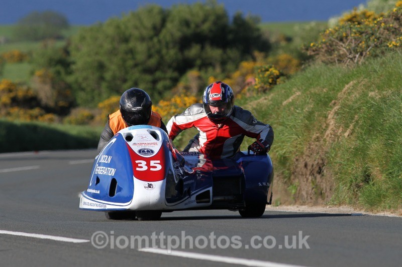 Nev Jones / Milan Vorel - Monday Practice - Sidecars