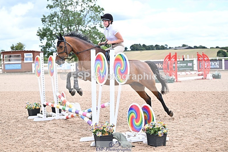 250729-150357-00069 - Clear Round and 60cm